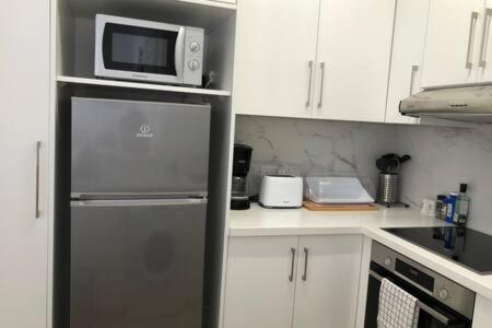 Kings Palace - Superb 2 Bed Ground Floor Apartment Paphos Exterior foto
